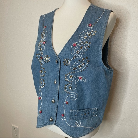 Vintage Chic Denim Vest with Embroidered Details Size Large - Picture 1 of 8
